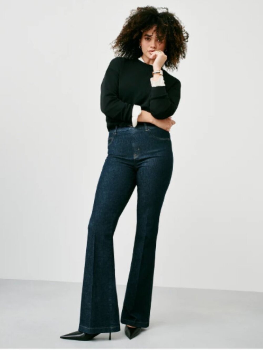 SPANX EveryWear Pull-On Dark Wash Flare Jeans Medium Petite